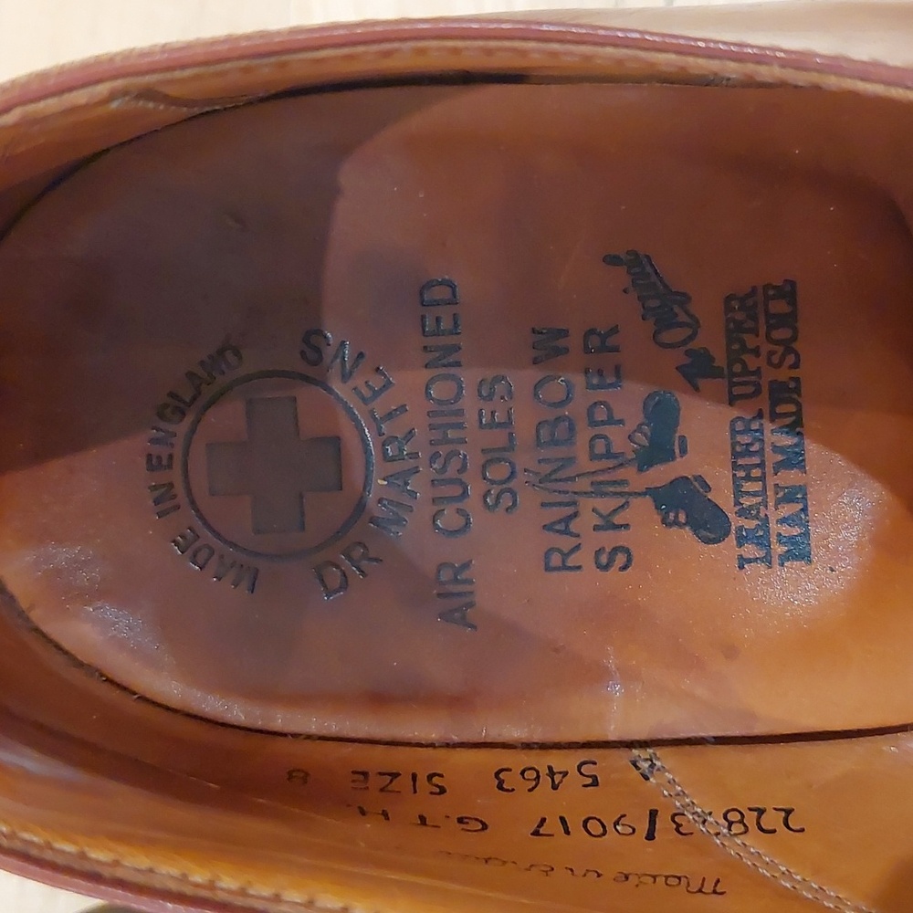 Vintage Dr. Martens. Brown Leather Oxford Shoes - Picture 11 of 14